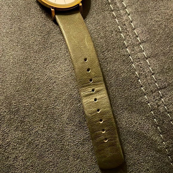 COPY - Skagen Gold tone and Olive Green leather ladies watch - Picture 4 of 5